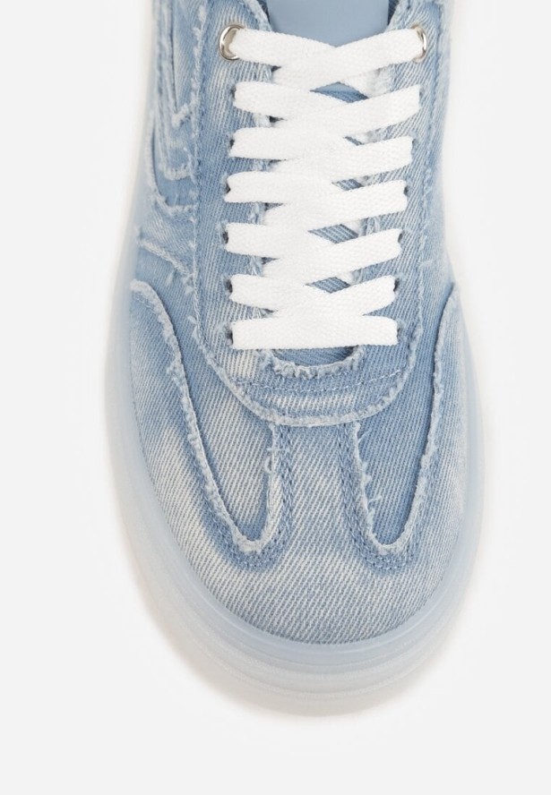 Niebieskie Sneakersy na Platformie z Denimu Nanore