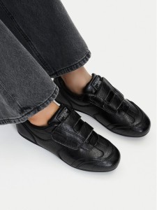 Guess Jeans Sneakersy EO-GSJ0906 Czarny