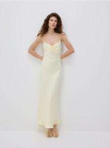 Satynowa sukienka maxi - jasnożółty