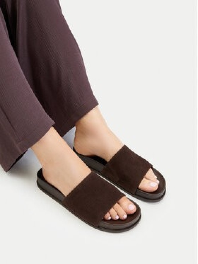 GINO ROSSI Klapki C-LZRL1390-3 Brązowy