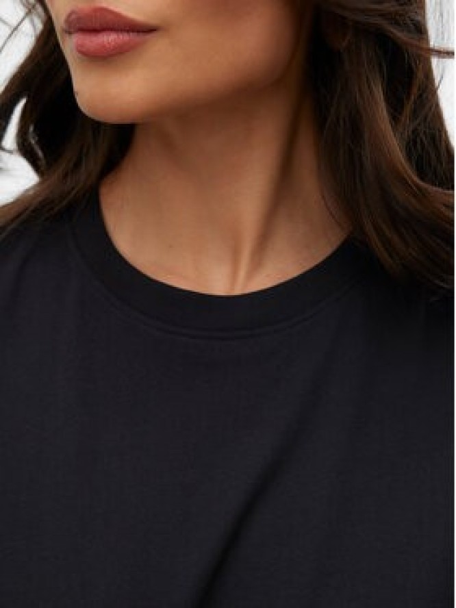 Vero Moda T-Shirt Paulina 10316991 Czarny Regular Fit