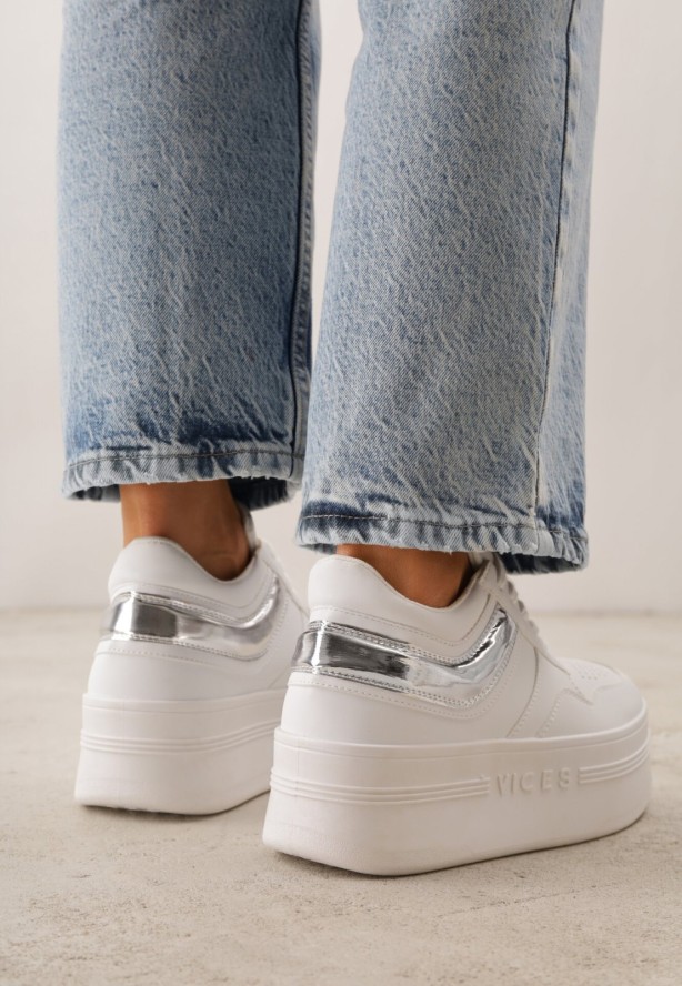 Biało-Srebrne Sneakersy VICES na Grubej Podeszwie z Przeszyciami i Tłoczeniem Berolle
