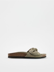 Klapki z kokardami - jasny zielony