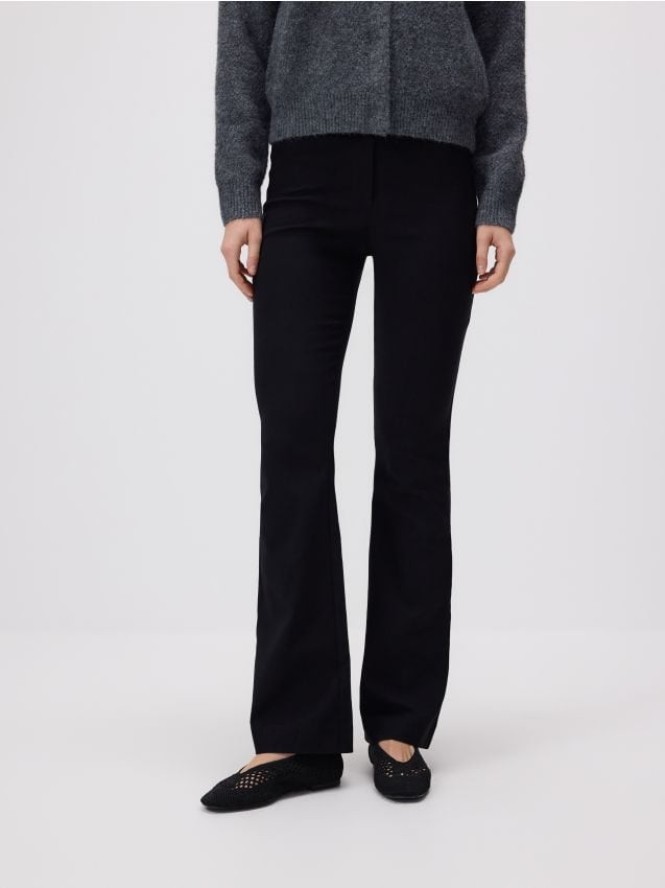 Spodnie flare z wiskozą - czarny