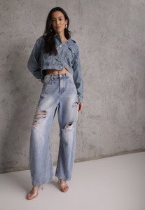 Niebieskie Bawełniane Jeansy Ballloon z Wiskozą High Waist Ozdobione Dziurami Lamma