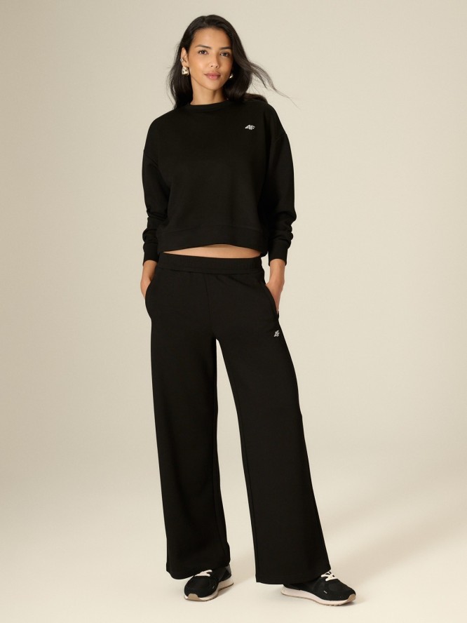 4F Bluza dresowa regular bez kaptura damska - czarna XS