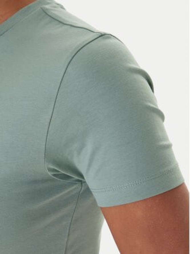 Guess Jeans T-Shirt 180328 Zielony Classic Fit