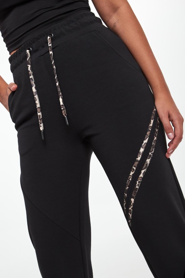 Spodnie dresowe damskie SPORTALM