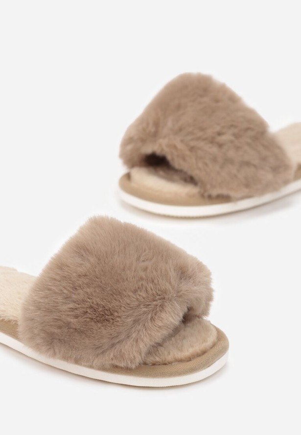 Beżowe Kapcie Gregisthus