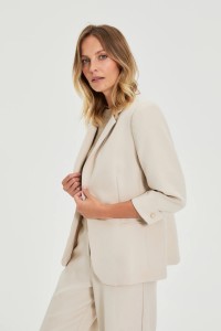 Marynarka z rękawami 3/4 beżowa