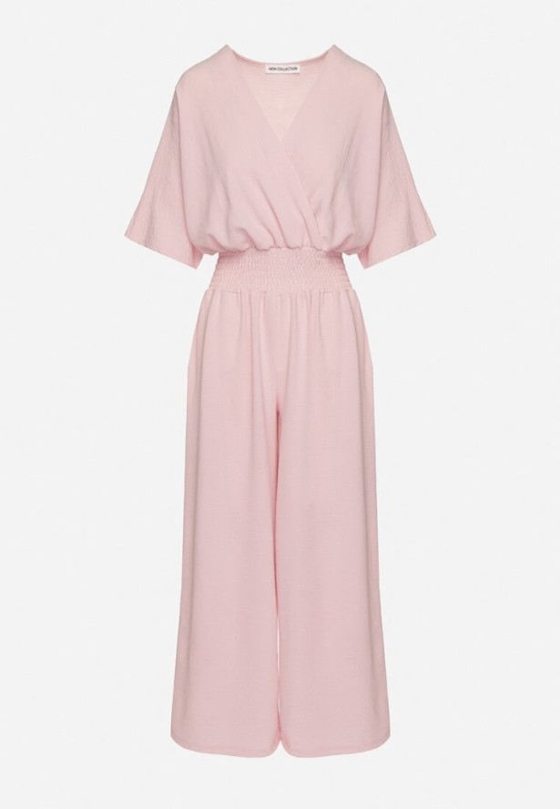 Jasnoróżowy Kopertowy Kombinezon z Gumką w Talii i Szerokimi Nogawkami Vimashea