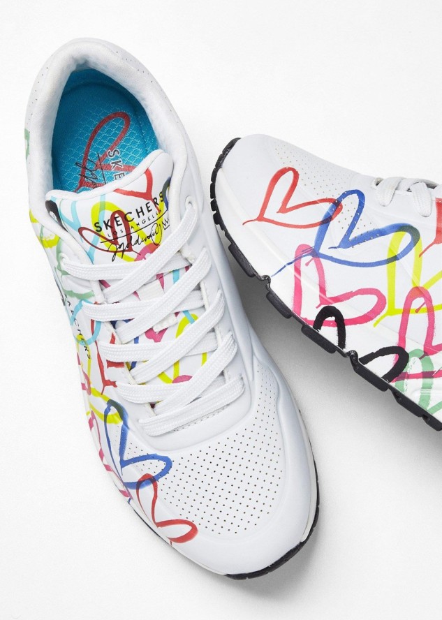 Sneakersy marki Skechers z pianką memory