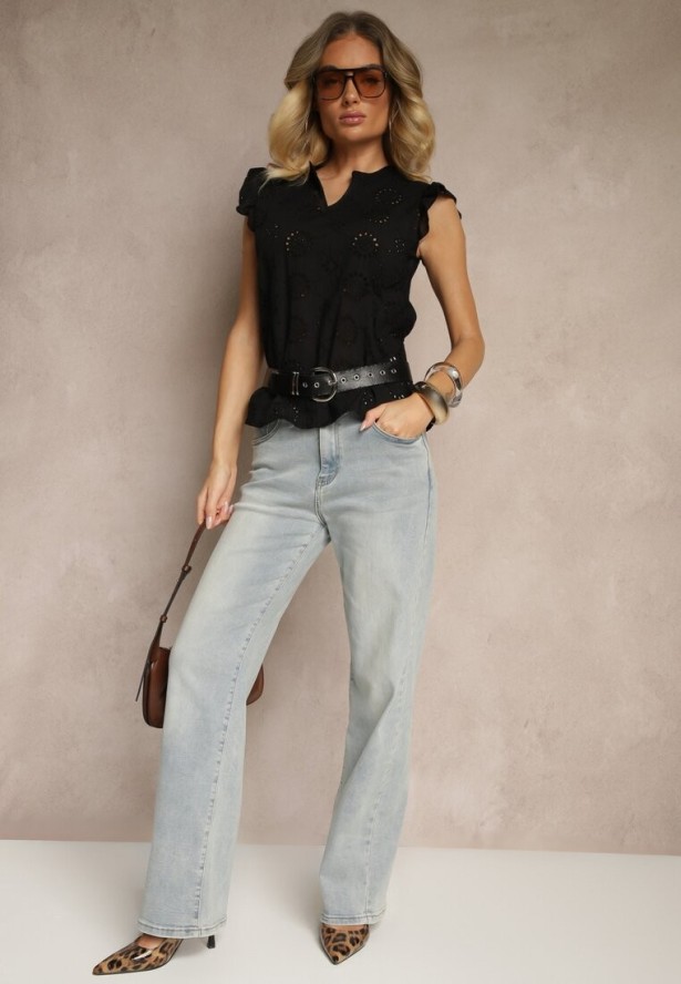 Czarna Bawełniana Bluzka Ozdobiona Falbankami i Ażurowym Wzorem Grelzeki