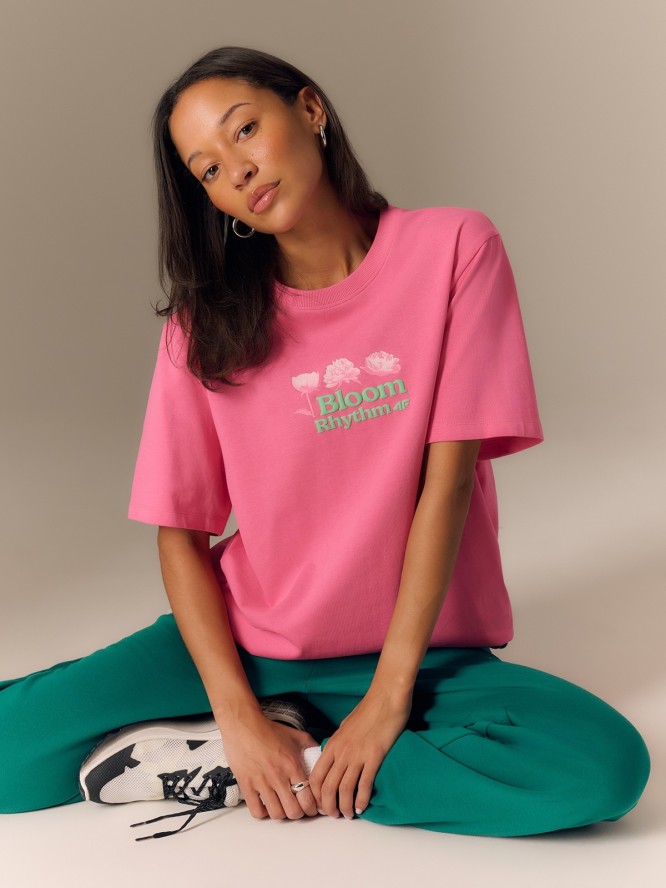 4F T-shirt loose z nadrukiem damski - różowy L