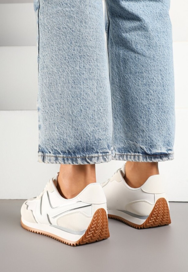 Białe Sneakersy z Geometrycznym Wzorem i Metaliczną Wstawką Zolio