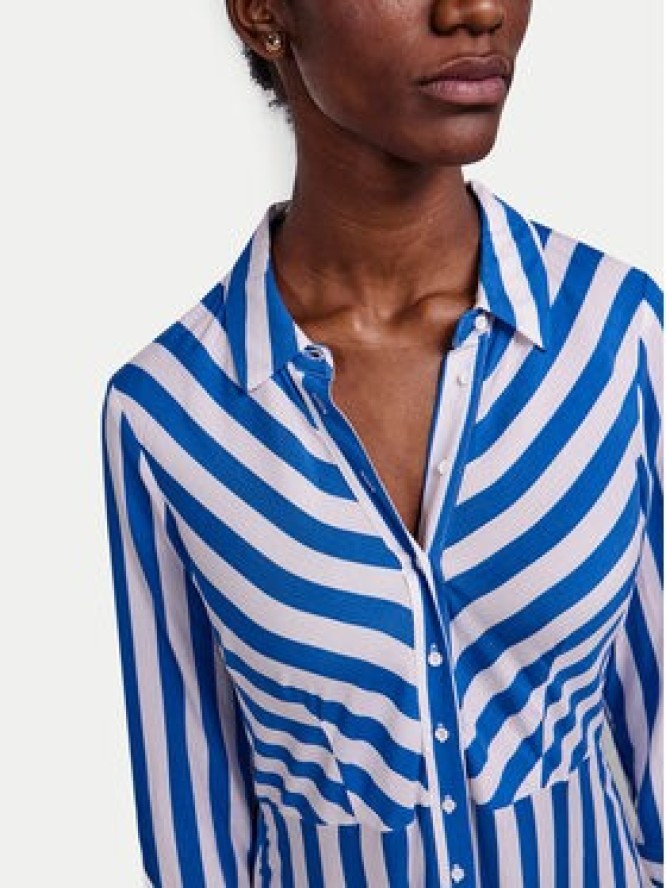 YAS Sukienka koszulowa Savanna 26022663 Niebieski Loose Fit