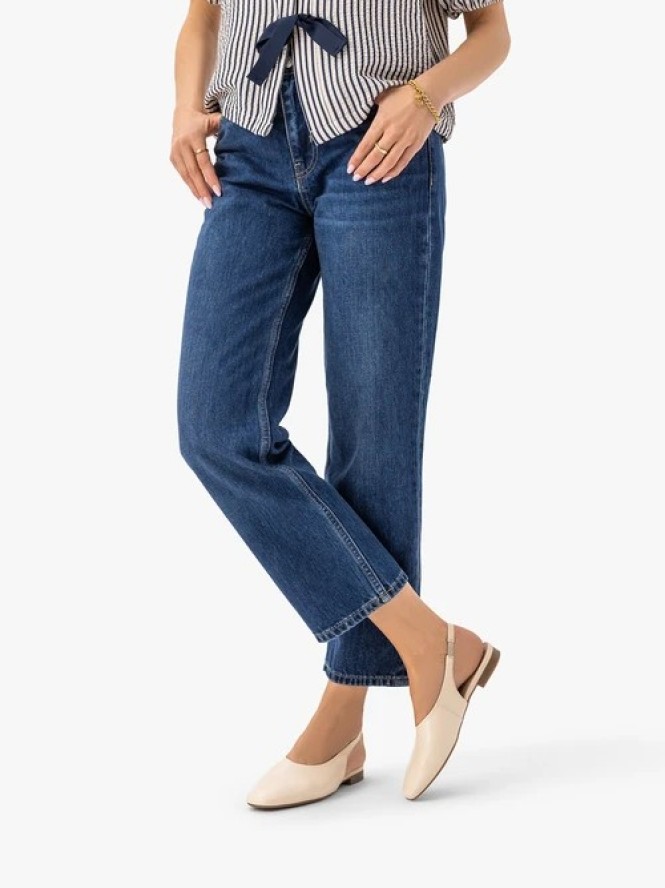 Kremowe czółenka bez pięty slingback