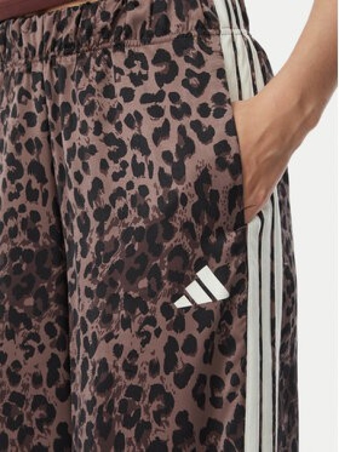 adidas Spodnie dresowe Adidas Spw Wide Leg Trousers KV0910 Brązowy Loose Fit
