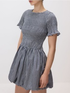 Sukienka w kratę vichy - granatowy