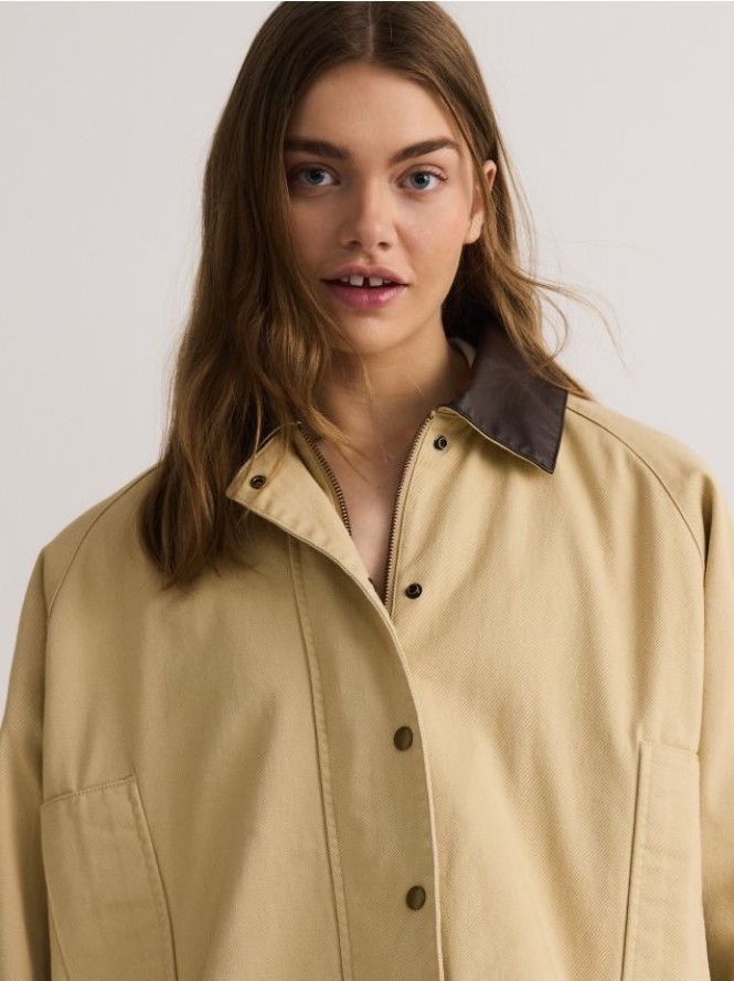 Denimowa kurtka oversize - beżowy