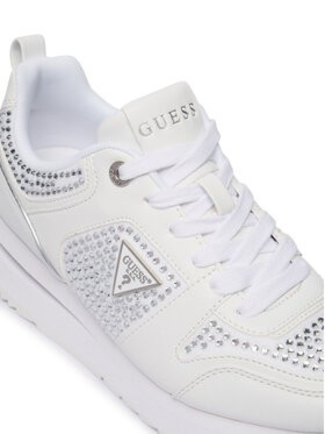 Guess Sneakersy FLTEV2 ELE12 Biały