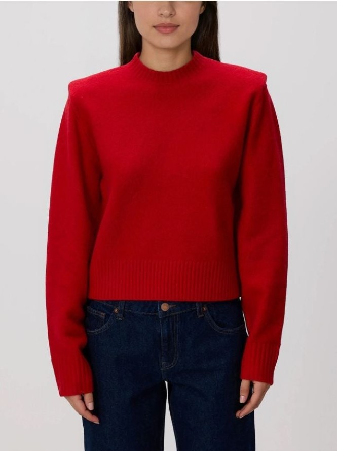 Sweter z poduszkami na ramionach - czerwony