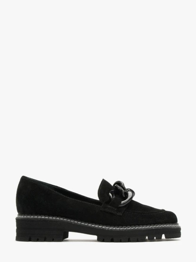 Welurowe mokasyny z łańcuchem