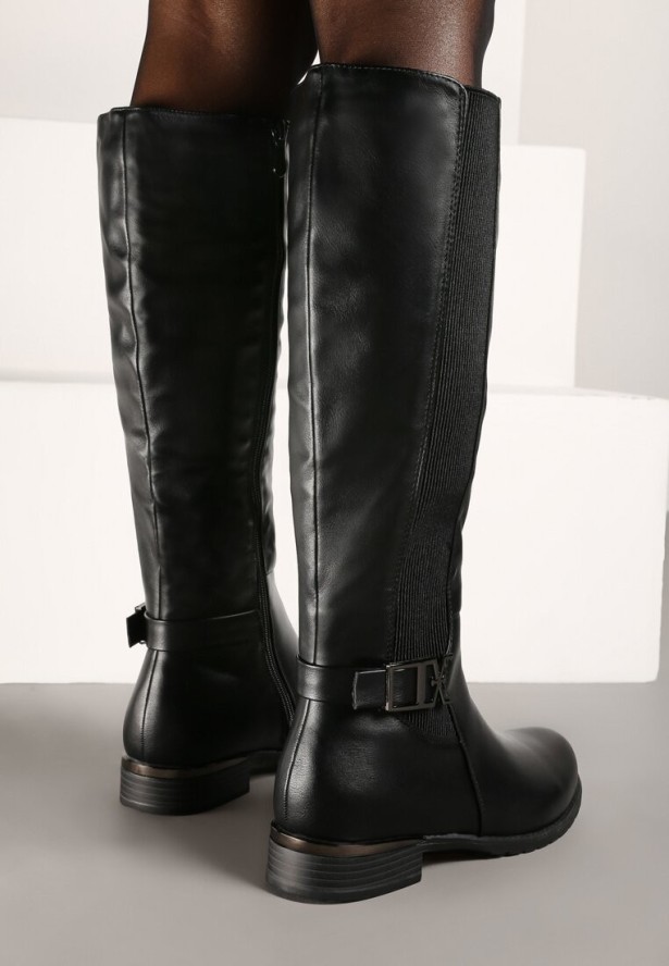 Czarne Płaskie Kozaki w Stylu Muszkieterek z Ozdobną Klamrą Annelis