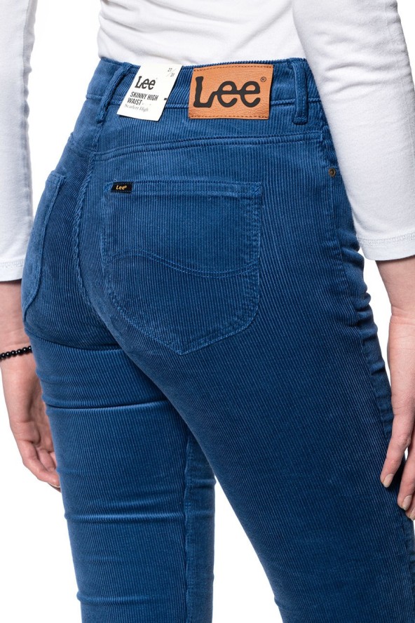 SPODNIE DAMSKIE SZTRUKSOWE LEE SCARLETT HIGH ESTATE BLUE L626QG17 112114322