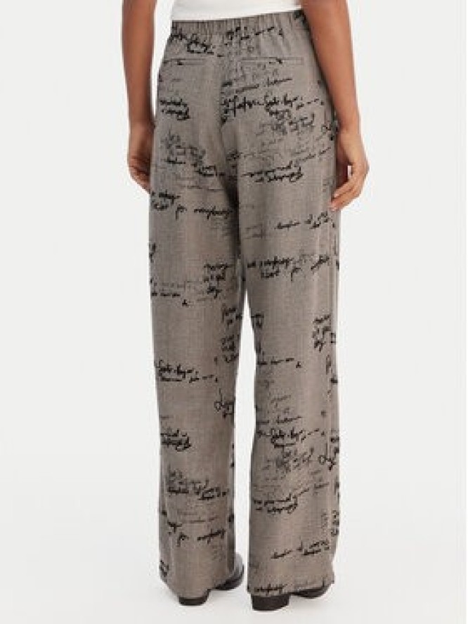 Desigual Spodnie materiałowe 26SWPW39 Brązowy Regular Fit