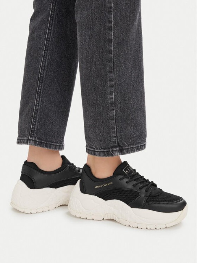 Armani Exchange Sneakersy XW002227 AF21430 UC001 Czarny