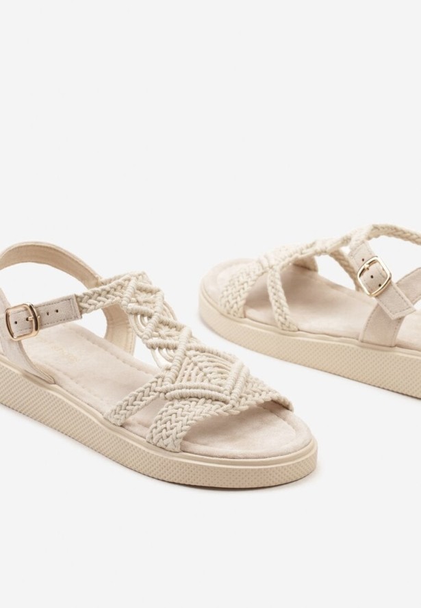 Czarne Płaskie Sandały z Ażurową Wstawką Zapinane na Sprzączkę Rosamoon