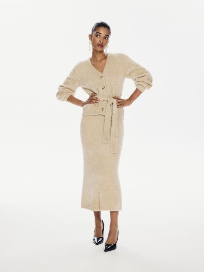 Spódnica z dodatkiem metalizowanej nici - kremowy