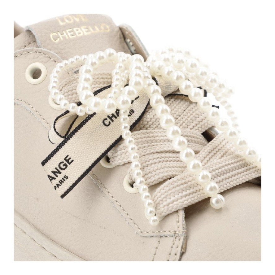 Sneakersy damskie Chebello, cholewka ze skóry naturalnej gładkiej ozdobne sznurowanie z dekoracyjnymi elementami masywna platforma zwiększająca komfo