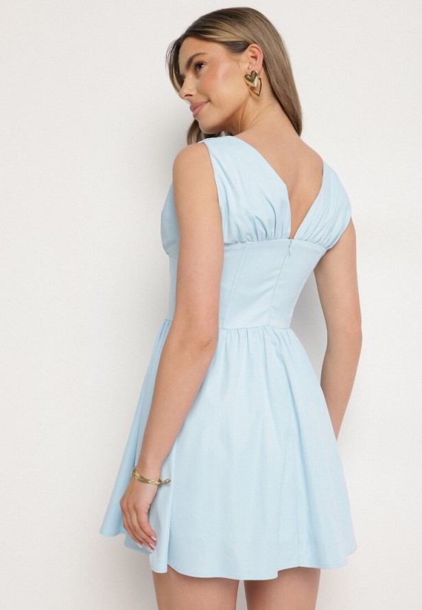 Niebieska Sukienka Vices o Rozkloszowanym Kroju z Wiązaniem Foliseia
