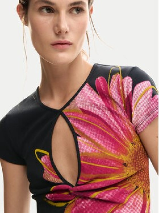 Desigual T-Shirt Dublin 26SWTK05 Czarny Regular Fit