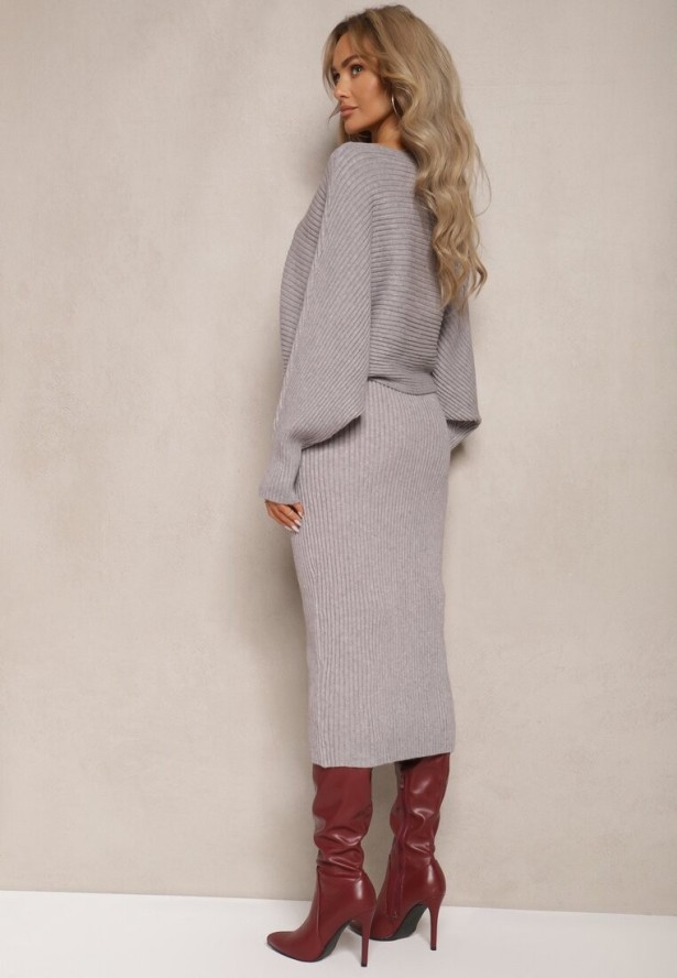 Szary Komplet z Wiskozą w Prążki Spódnica z Gumką w Pasie i Góra o Kroju Nietoperza Korttisa