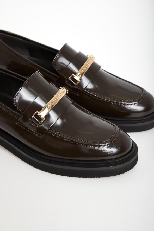 Loafersy damskie skórzane CESARE CASADEI