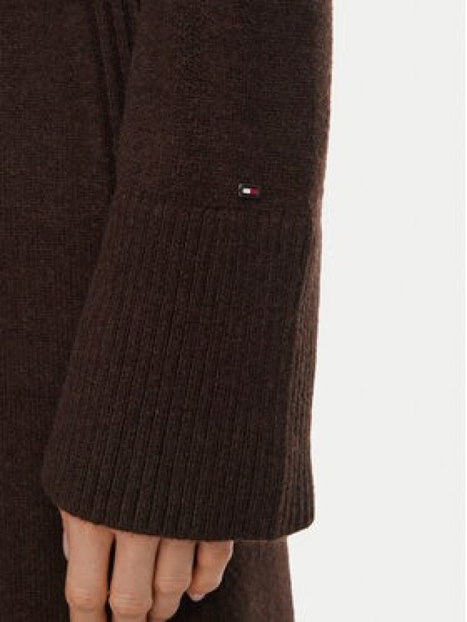 Tommy Hilfiger Sukienka dzianinowa Scoop WW0WW52306 Brązowy ciemny Regular Fit
