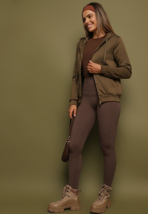 Ciemnozielona Bluza z Kapturem Sithi