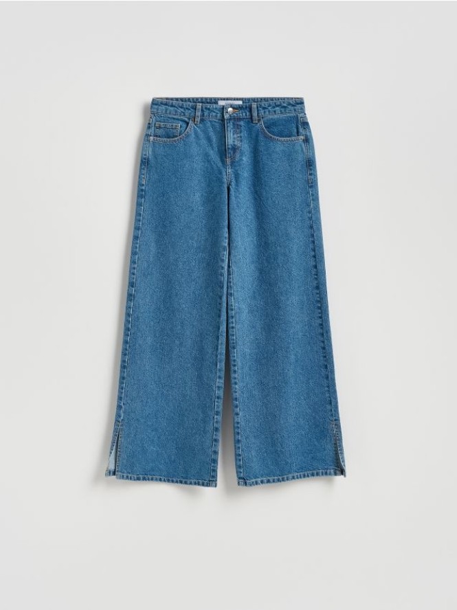 Jeansy straight z rozcięciami - niebieski