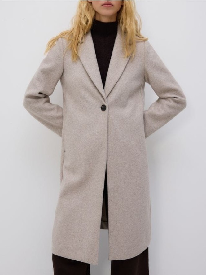 Jednorzędowy płaszcz - beżowy