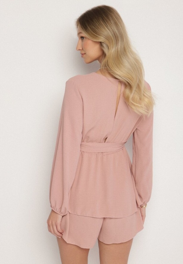 Ciemnoróżowa Kopertowa Sukienka Kombinezon Mini z Falbanką Bomina