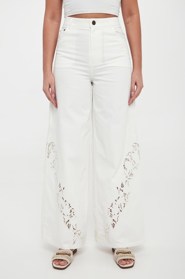 Jeansy damskie z haftem TWINSET