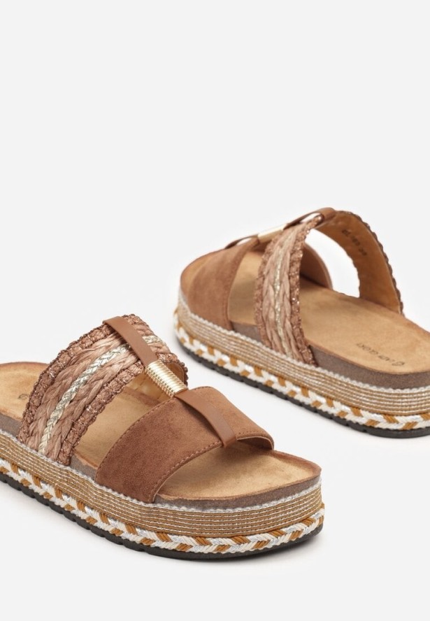 Brązowe Klapki Ozdobione Plecionką na Grubej Podeszwie Elbia