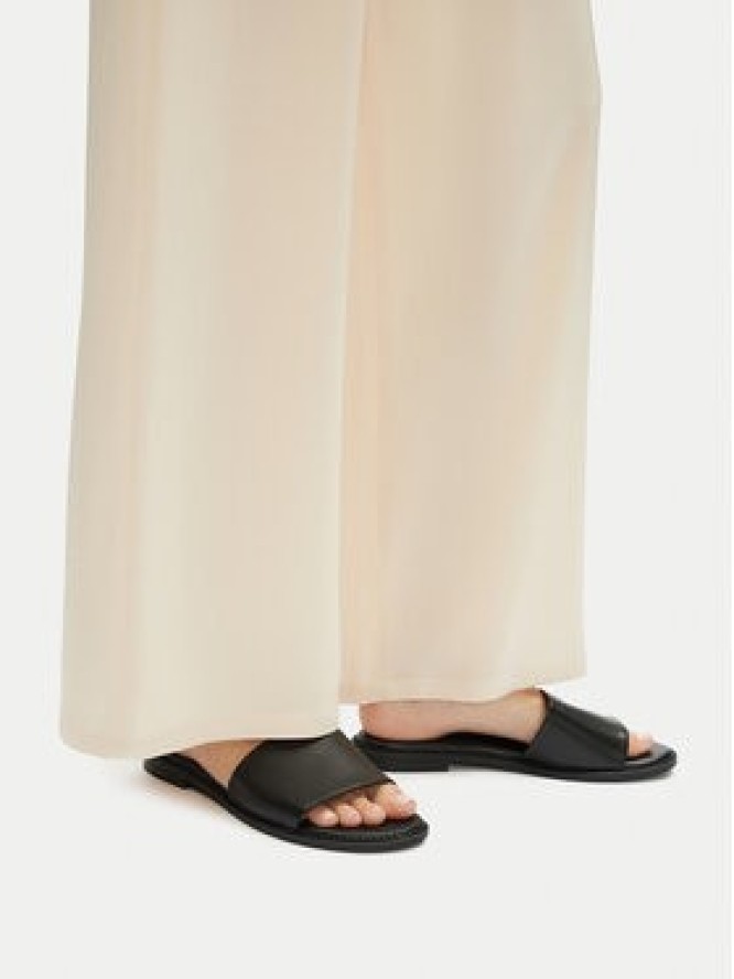 Lasocki Klapki EST-AFIONA-01 Czarny