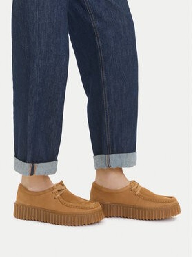 Clarks Półbuty Torhill Bee 26172084 Brązowy