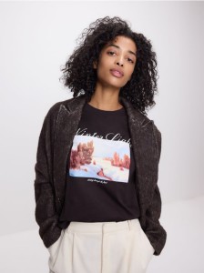 Bawełniany t-shirt z nadrukiem - ciemnobrązowy