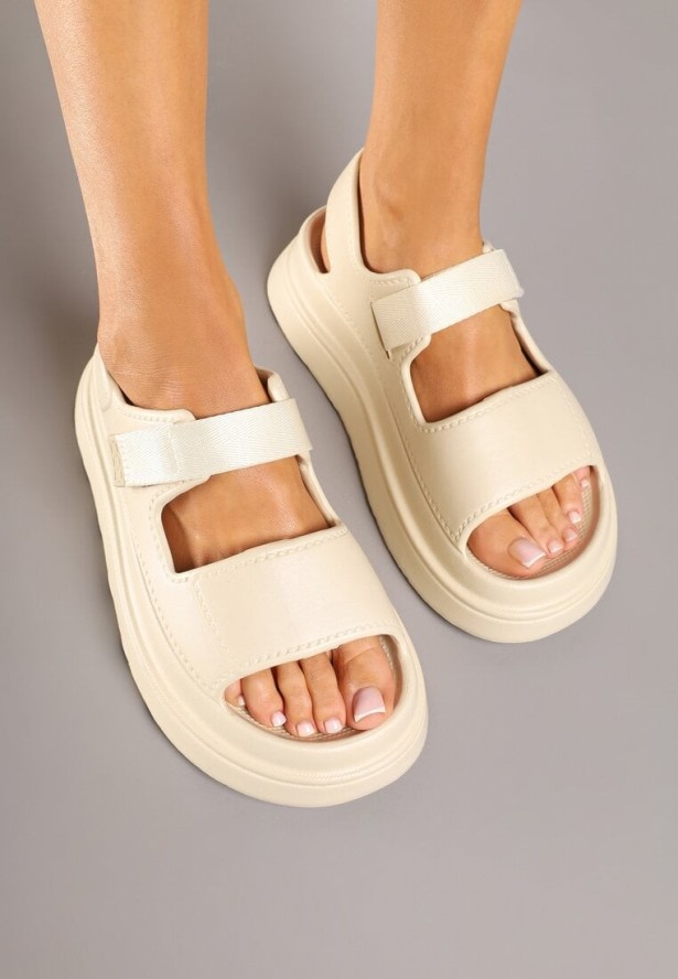 Beżowe Sandały Sportowe na Grubej Podeszwie Lisaniel