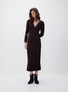 Sukienka maxi z koronką - ciemnobrązowy